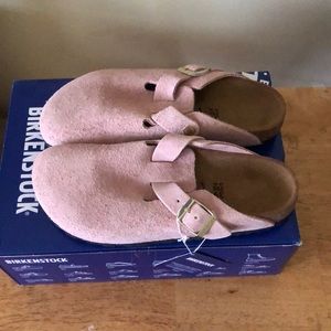 Birkenstock Boston suede leather clog